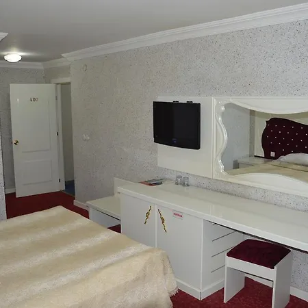 فندق Grand Midyat 3*