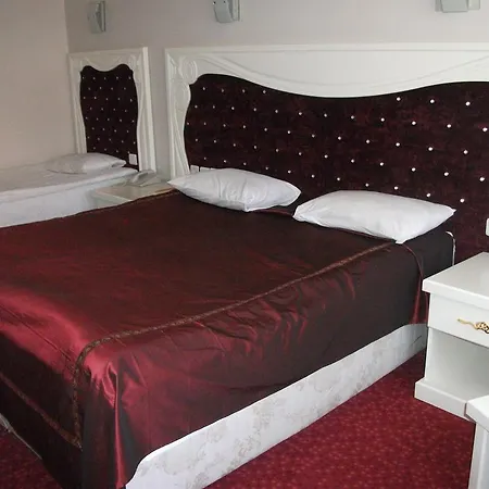 فندق Grand Midyat 3*