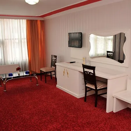 Grand Midyat فندق 3*